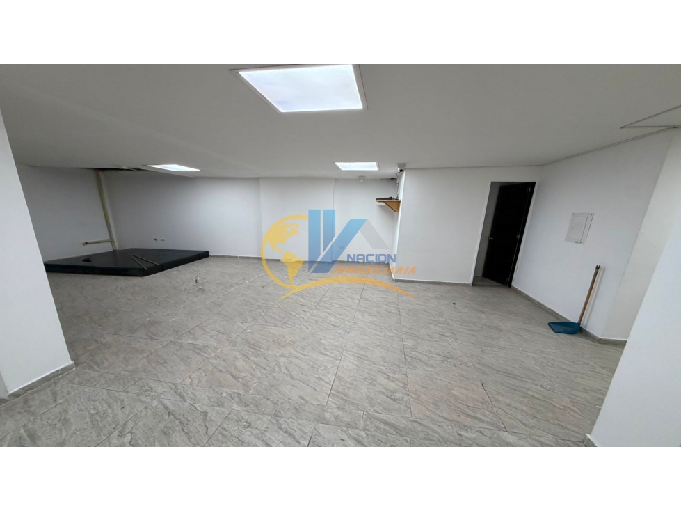 LOCAL EN ARRIENDO POR LA CALLE 200 EN FLORIDABLANCA - 1