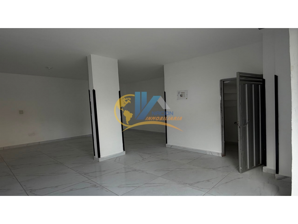 SE ARRIENDA LOCAL COMERCIAL EN MOLINOS DEL VIENTO - 1