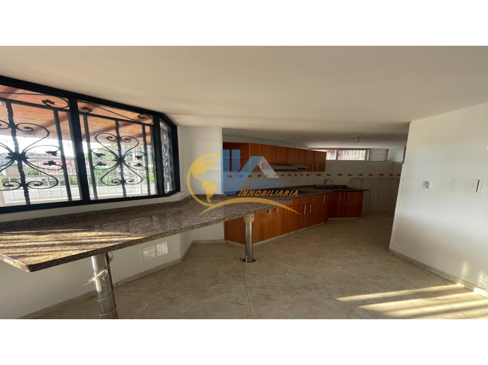 SE VENDE HERMOSO APARTAESUDIO EN FONTANA - 2