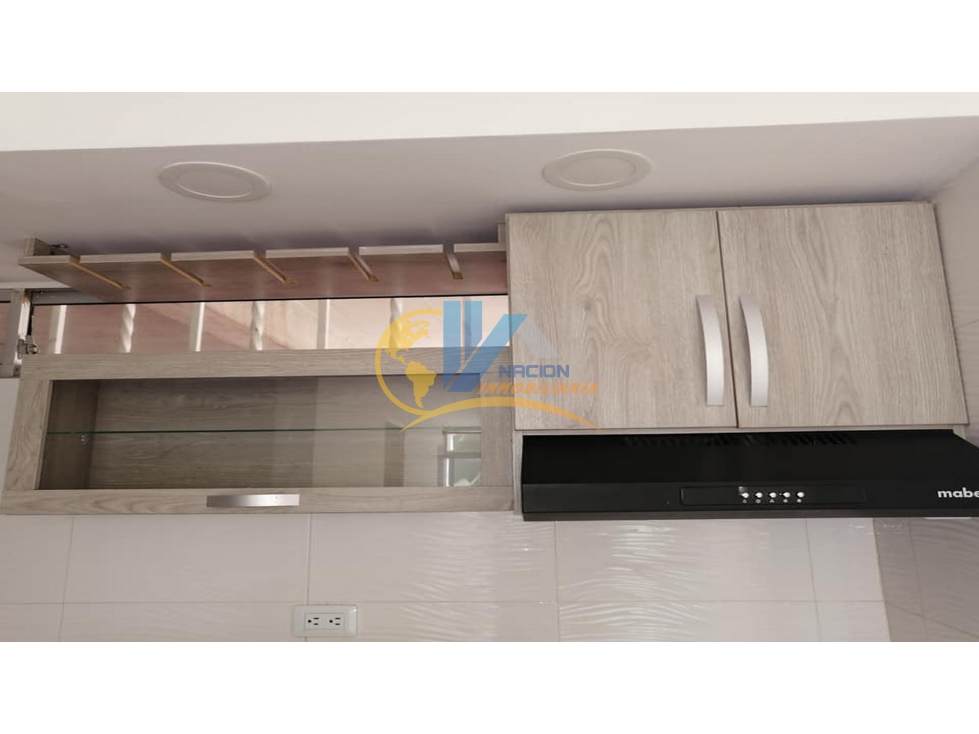 SE VENDE HERMOSO APARTAMENTO REMODELADO EN CONJUTNO ZAFIRO - 3