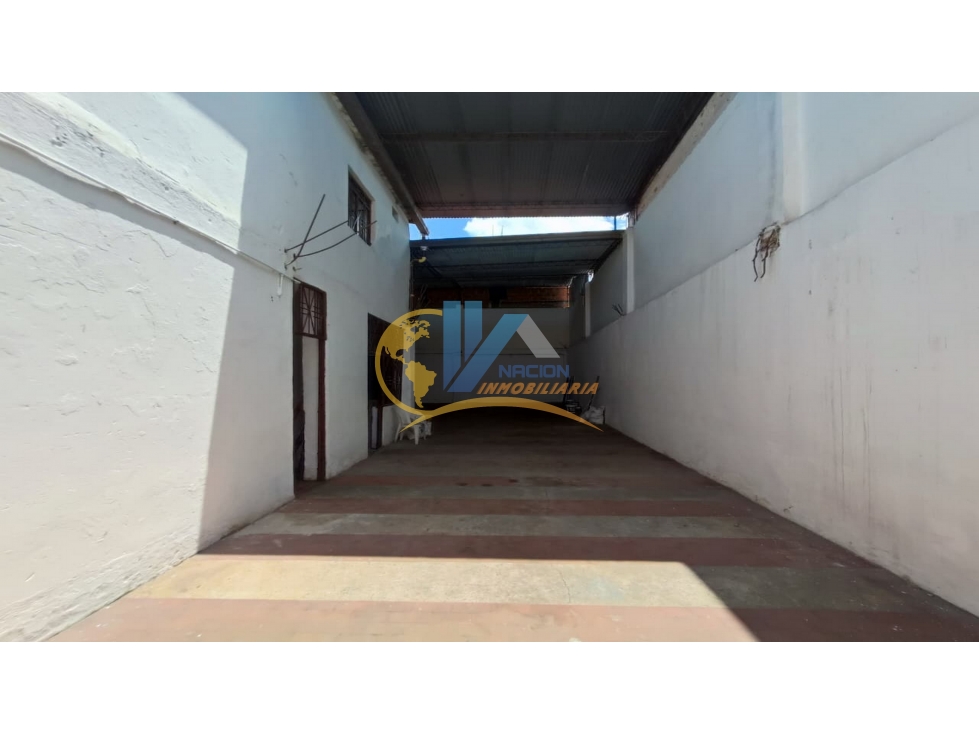SE ARRIENDA BODEGA EN SAN FRANCISCO - 1