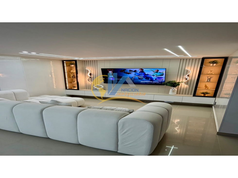 SE VENDE EXCLUSIVO APARTAMENTO TOTALMENTE REMODELADO EN SOTOMAYOR