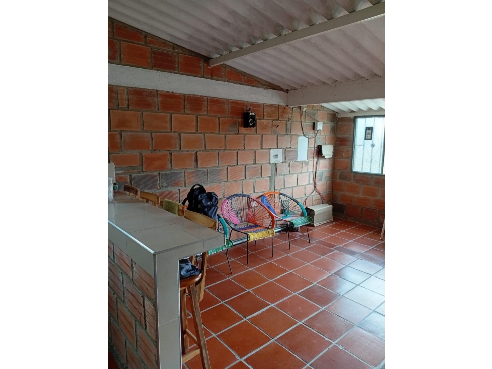 SE VENDE AMPLIA Y HERMOSA PARCELA EN BERLIN - 5