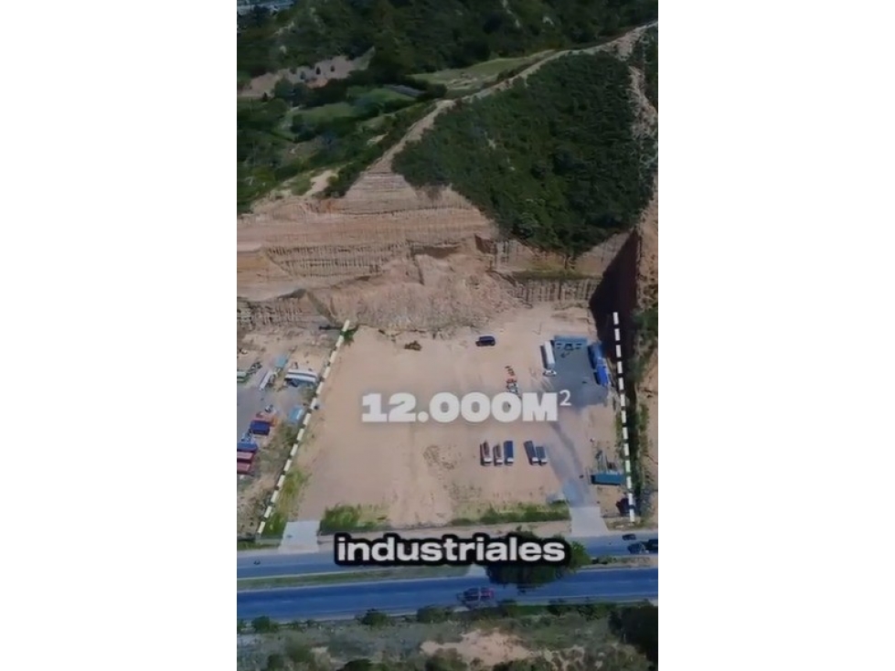 SE ARRIENDA EXCEPCIONAL TERRENO EN ANILLO VIAL FLORIDABLANCA GIRON - 3
