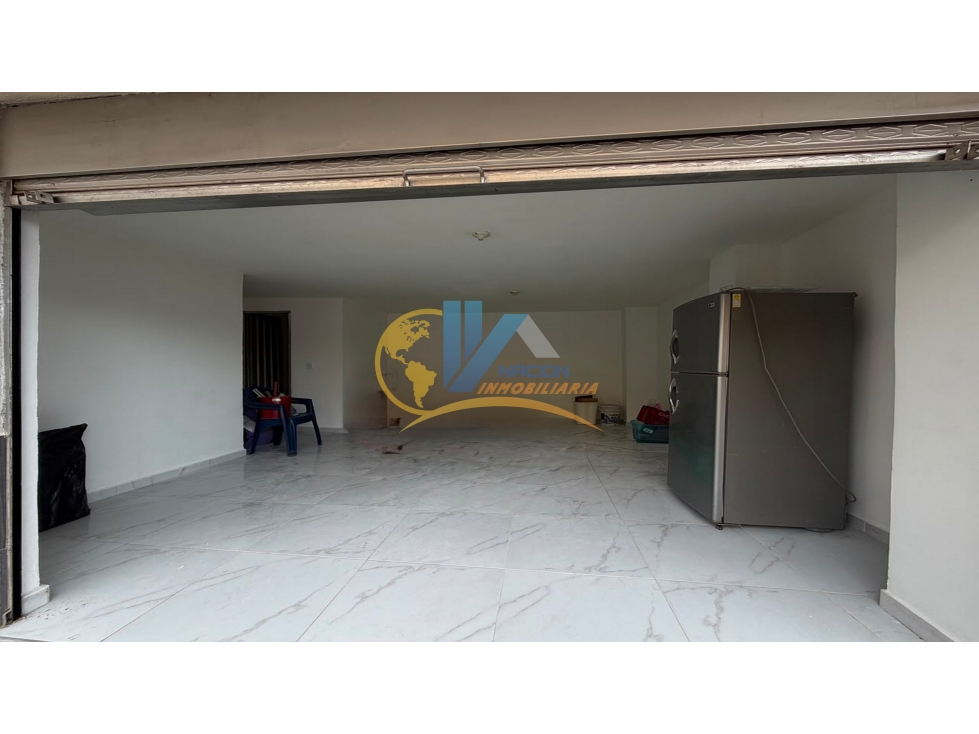 SE ARRIENDA LOCAL COMERCIAL EN MOLINOS DEL VIENTO - 4