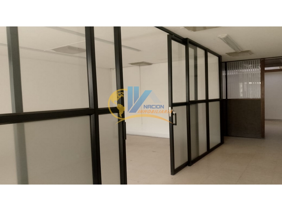 SE VENDE OFICINA EN CENTRO DE BUCARAMANGA - 5