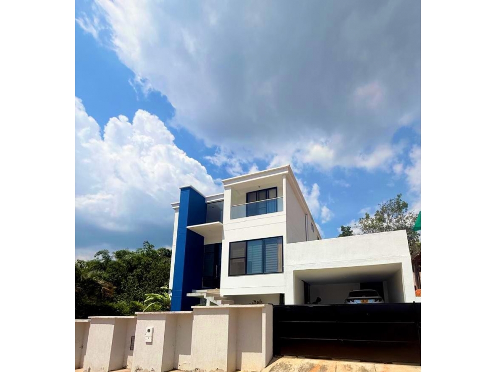 SE ARRIENDA Y SE VENDE CASA EN RUITOQUE BAJO ACAPULCO