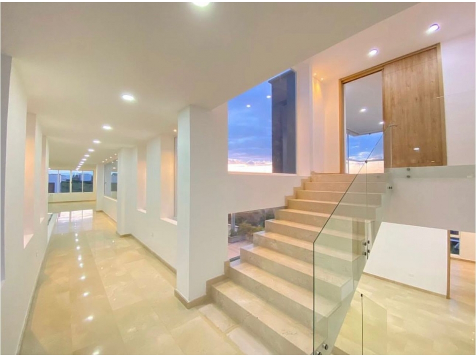 SE VENDE HERMOSA CASA EN BUENAVENTURA RUITOQUE ALTO. - 2