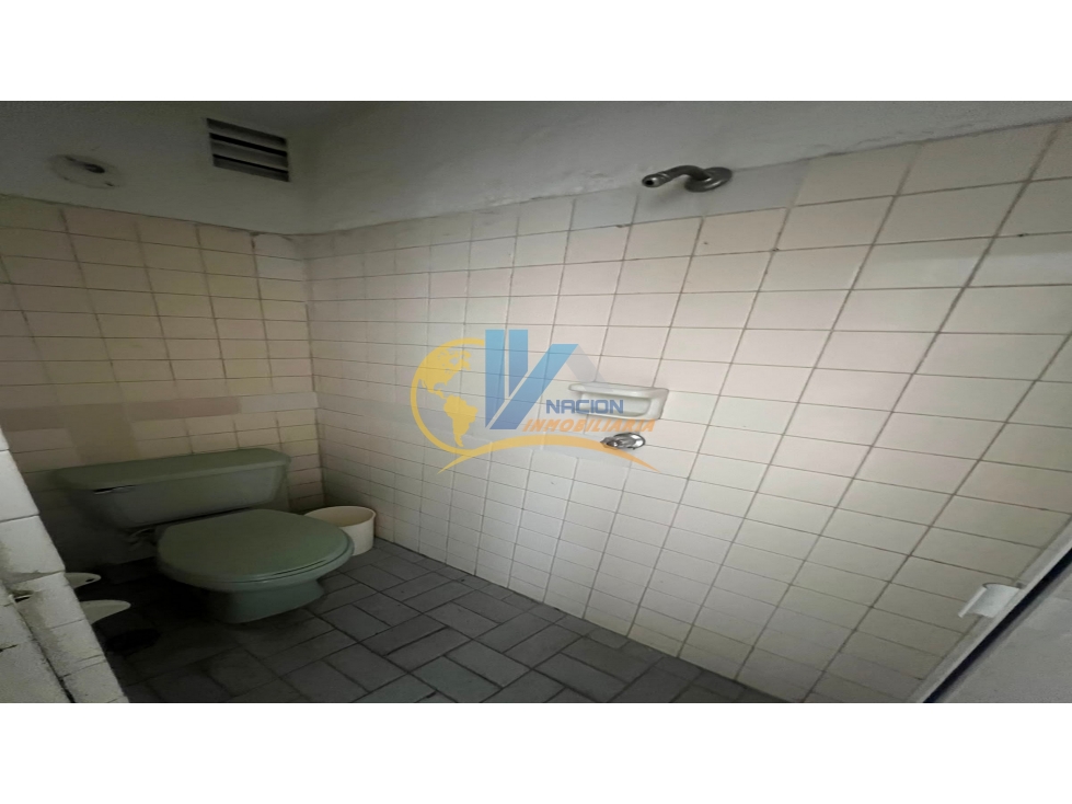 SE VENDE APARTAMENTO EN PLAZA MAYOR