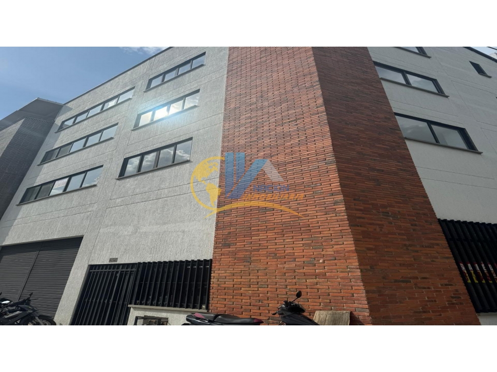 SE ARRIENDAN LOCALES COMERCIALES EN GIRÓN