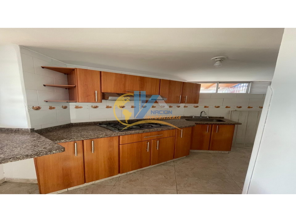 SE VENDE HERMOSO APARTAESUDIO EN FONTANA - 3