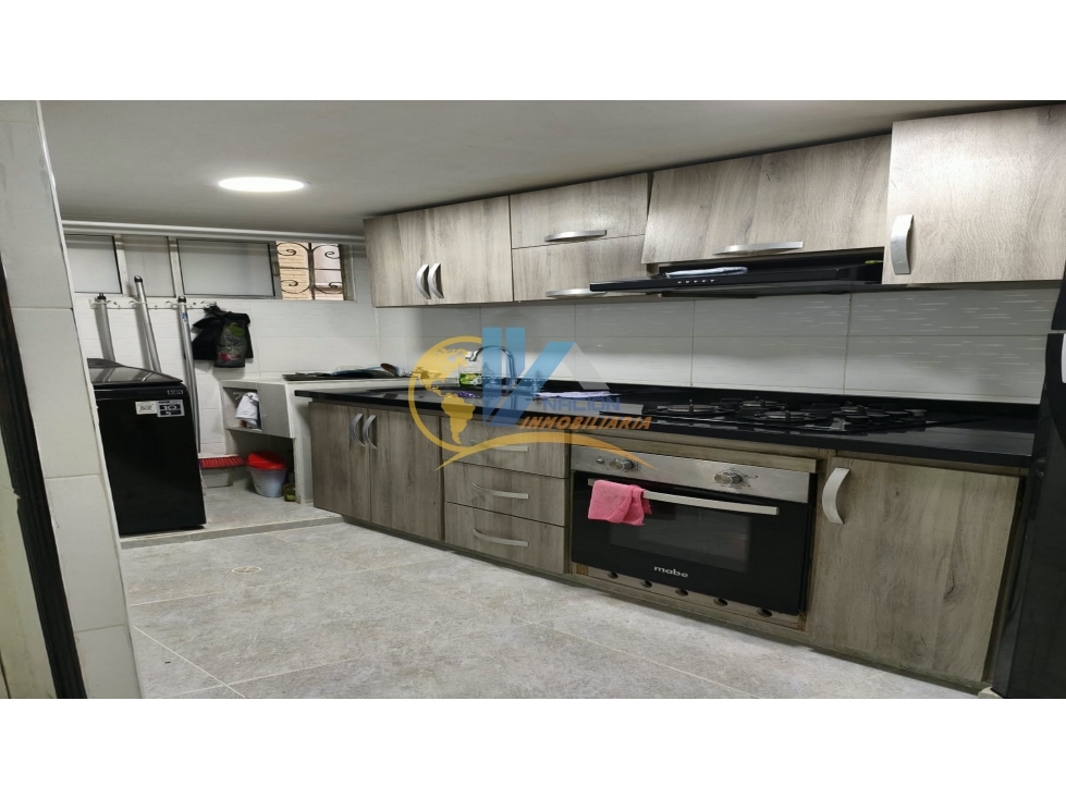 SE VENDE HERMOSO APTO EN EL BARRIO BELLAVISTA