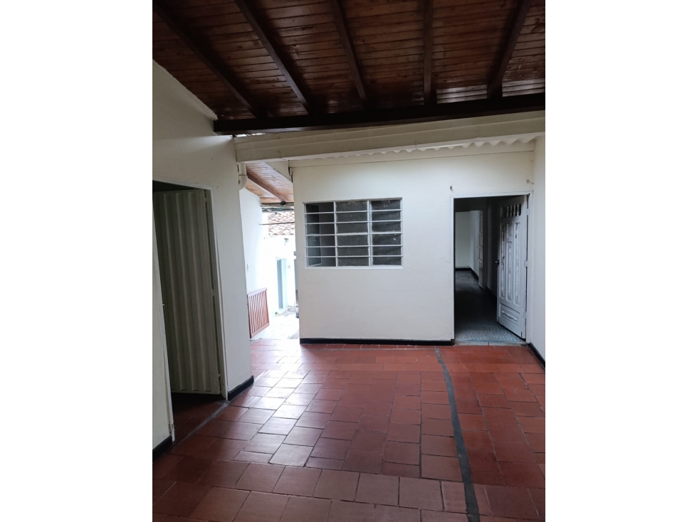 SE VENDE HERMOSA CASA EN PIEDECUESTA. - 4