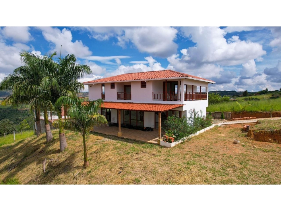 SE VENDE ESPECTACULAR FINCA CERCA A SAN GIL. - 2