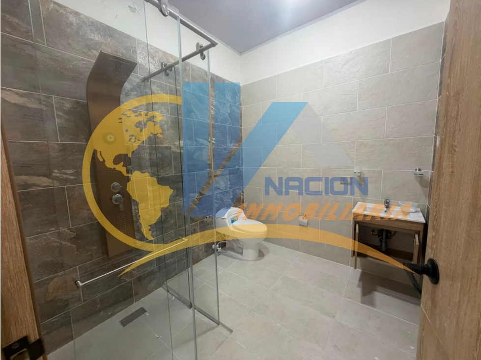 SE VENDE Y SE ARRIENDA MAGNIFICA CASA EN DIAMANTE 2 - 4