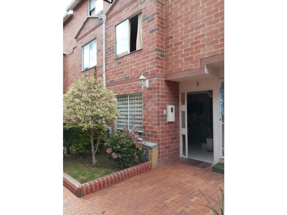 SE VENDE HERMOSA CASA EN CIUDADELA REAL DE MINAS — foto 6