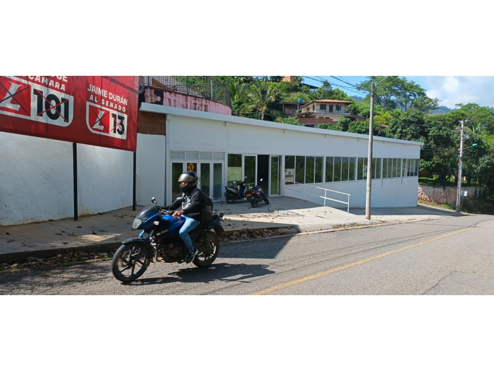 SE ARRIENDA HERMOSA Y AMPLIA BODEGA EN VIA MESA DE LOS SANTOS. - 5