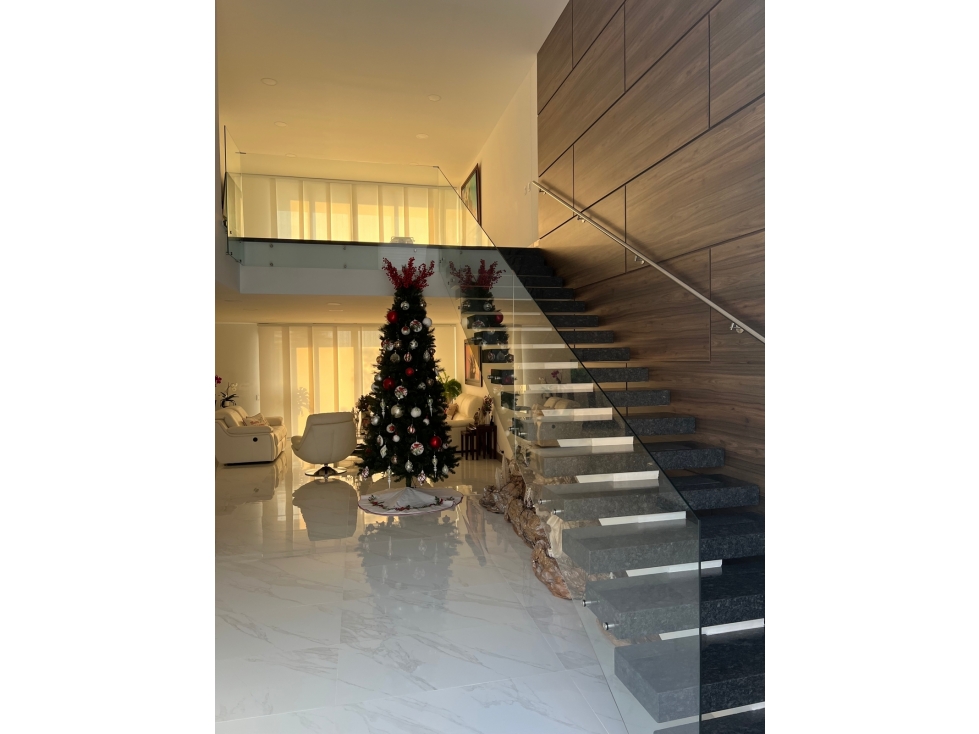SE VENDE HERMOSA CASA EN BUENAVENTURA RUITOQUE ALTO. — foto 2