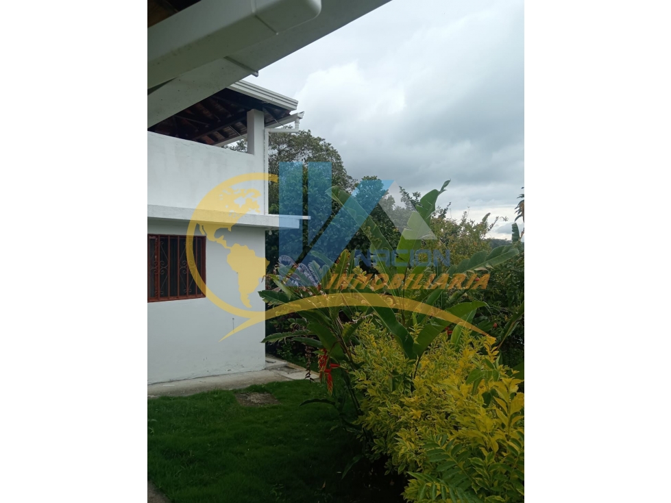 SE VENDE HERMOSA PARCELA EN CURITI, SDER DE 1400M2 - 2
