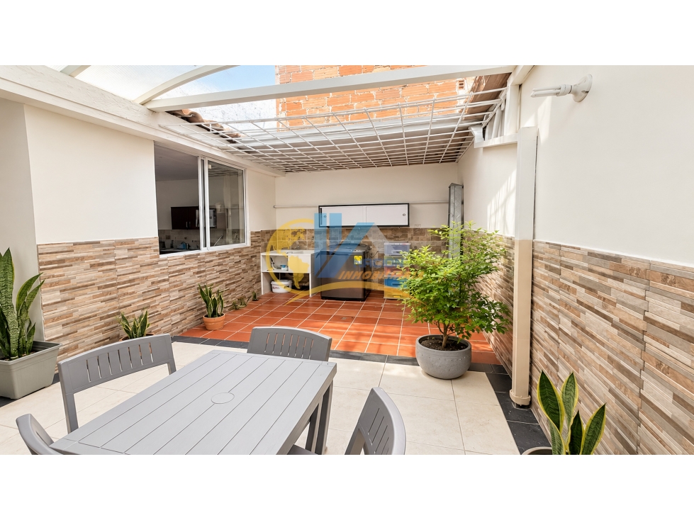 SE VENDE HERMOSA CASA EN PROVENZA — foto 3