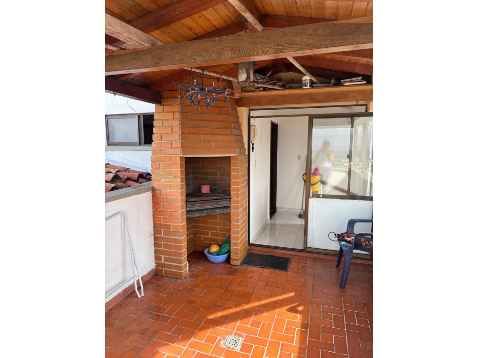 SE VENDE PENTHOUSE EN CONJ RES PORTAL DE SIERRA FLORIDABLANCA - 3