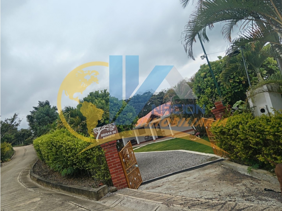 SE VENDE HERMOSA PARCELA EN CURITI, SDER DE 1400M2 - 3