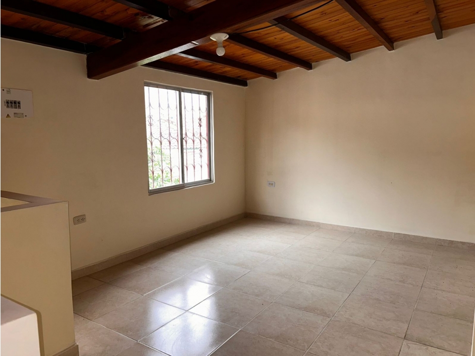 SE VENDE HERMOSA CASA EN CATALUÑA/PIEDECUESTA - 3