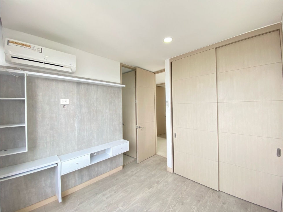 SE VENDE HERMOSO APARTAMENTO EN URBANIZACION RESERVA - 6