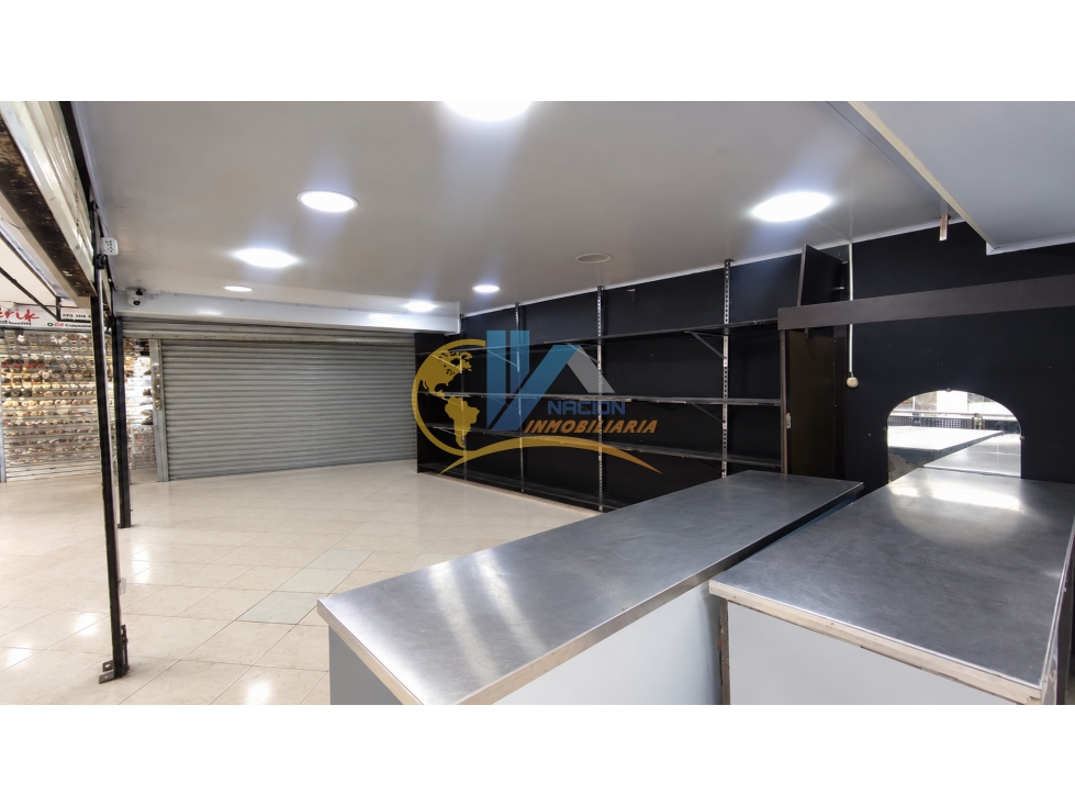 SE ARRIENDA LOCAL COMERCIAL EN EL CENTRO - 3