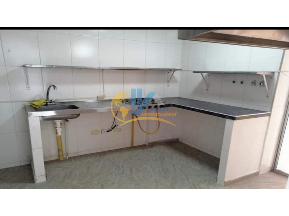 SE VENDE LOCAL EN PIEDECUESTA - 3