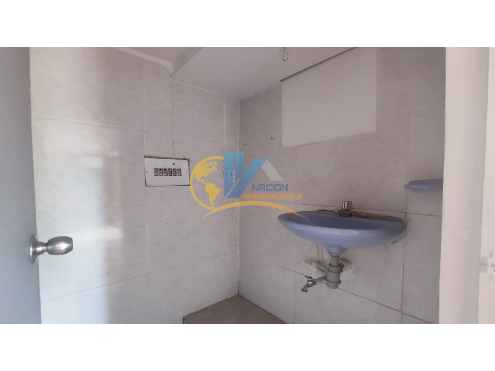 SE ARRIENDA HERMOSO LOCAL EN SOTOMAYOR - 3