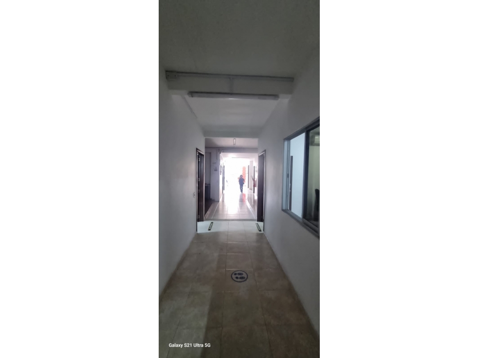 SE ARRIENDA O SE VENDE HERMOSA Y AMPLIA CASA EN SAN ALONSO — foto 4