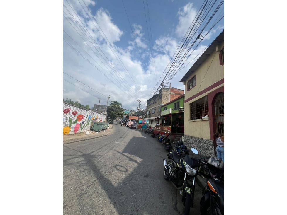 SE VENDE HERMOSA CASA EN TRANCISCION NORTE /CALLE 1 17 04 — foto 5