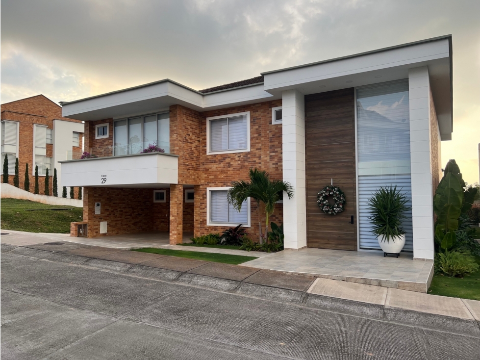 SE VENDE HERMOSA CASA EN BUENAVENTURA RUITOQUE ALTO. — foto 4