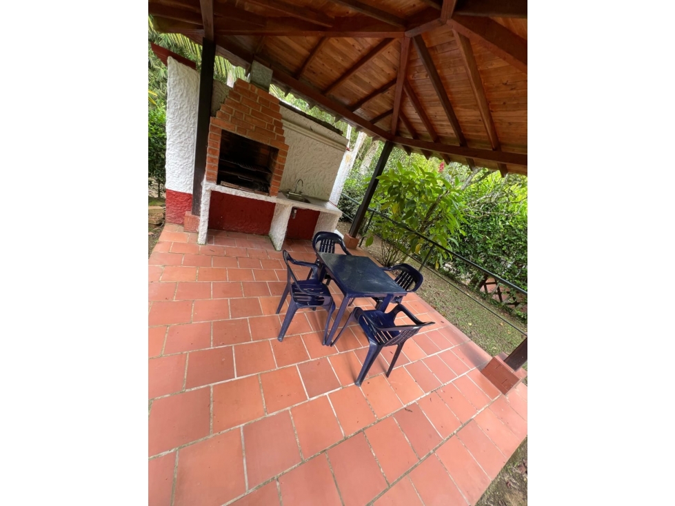 SE VENDE HERMOSA PARCELA CON CASA CAMPESTRE EN RIONEGRO/SANTANDER - 4