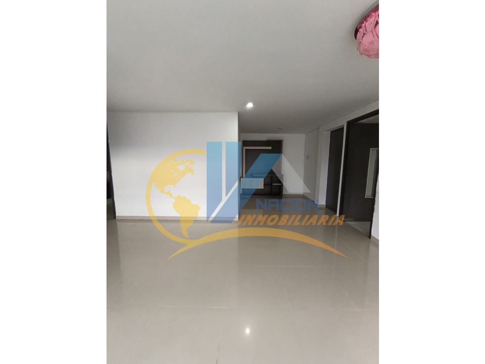SE ARRIENDA O VENDE MAGNIFICO APARTAMENTO EN EL CONJUNTO PARK 200 — foto 3