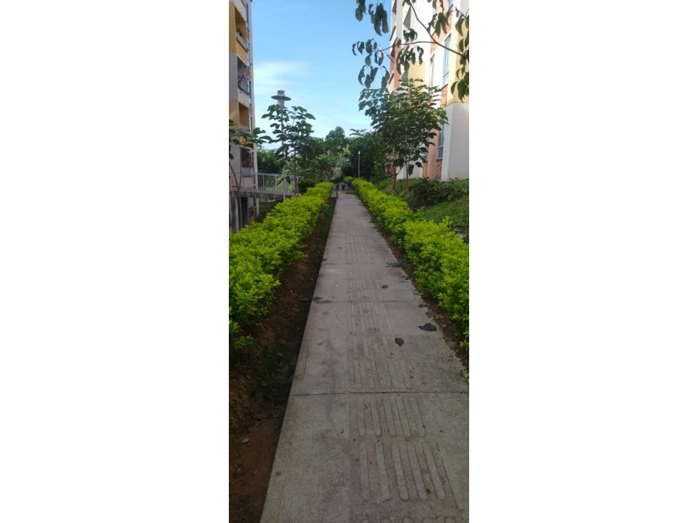 SE VENDE APARTAMENTO EN MONTE VERDI/GIRON - 3