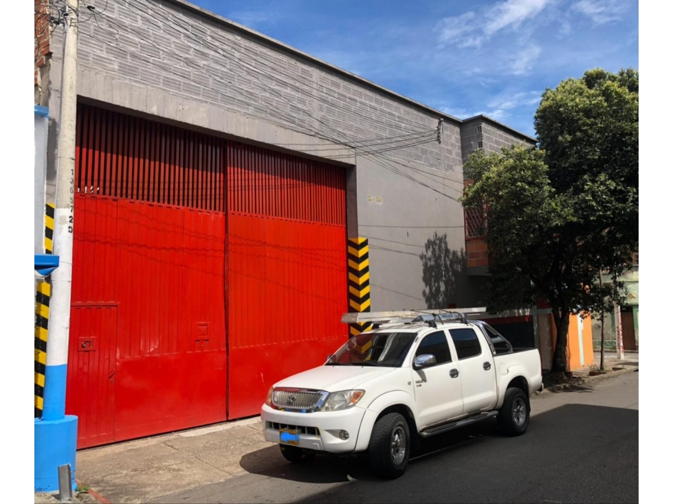 SE ARRIENDA O SE VENDE MAGNIFICA BODEGA EN SAN RAFAEL - 1