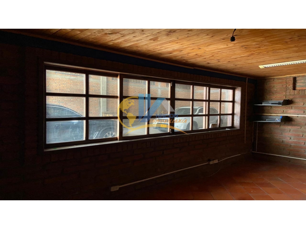 BODEGA EN ARRIENDO EN EL BARRIO LA ESMERALDA GIRON - 4