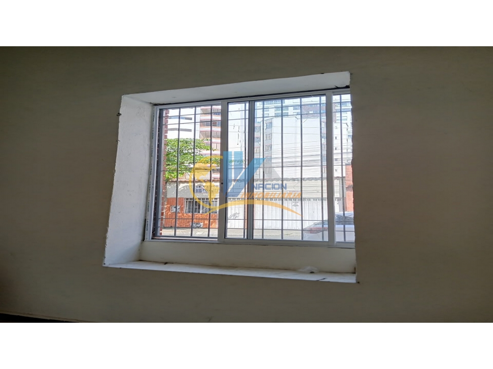 SE ARRIENDA BODEGA EN BUCARAMANGA - 4