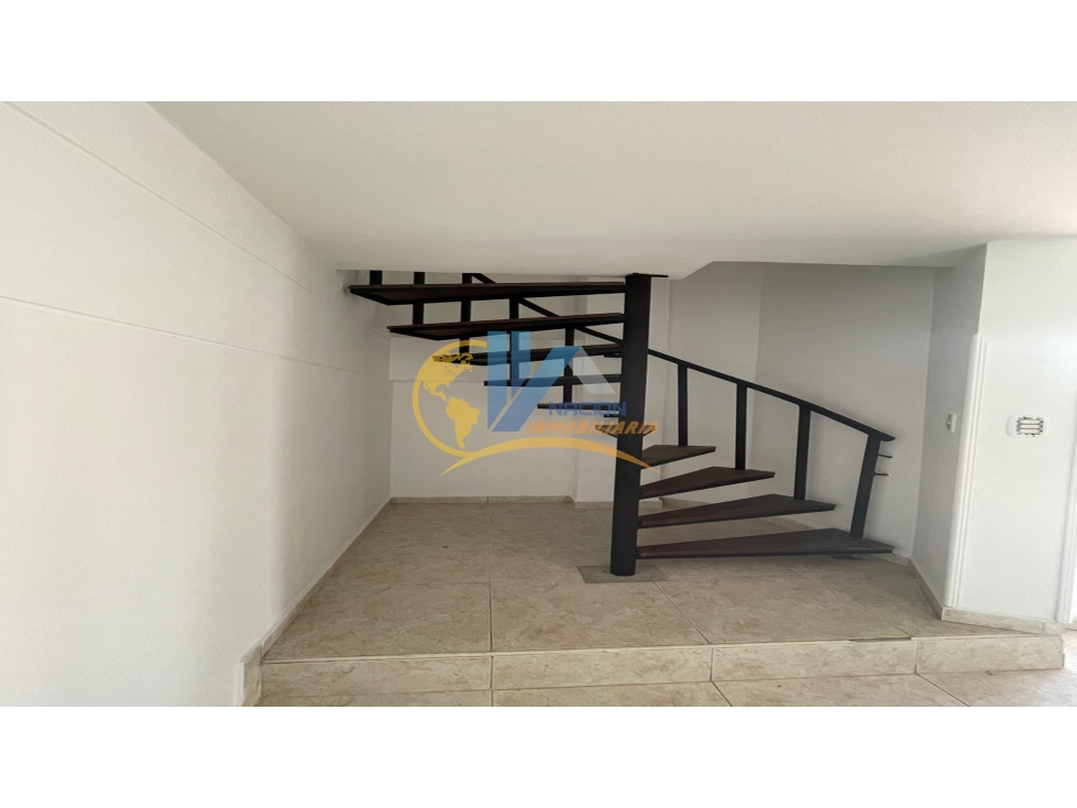 SE VENDE HERMOSO APARTAESUDIO EN FONTANA - 4