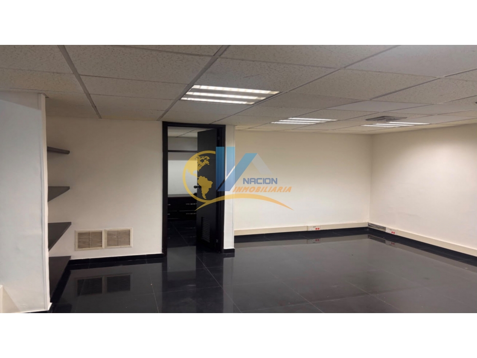 SE ARRIENDA LOCAL COMERCIAL EN CABECERA - 4