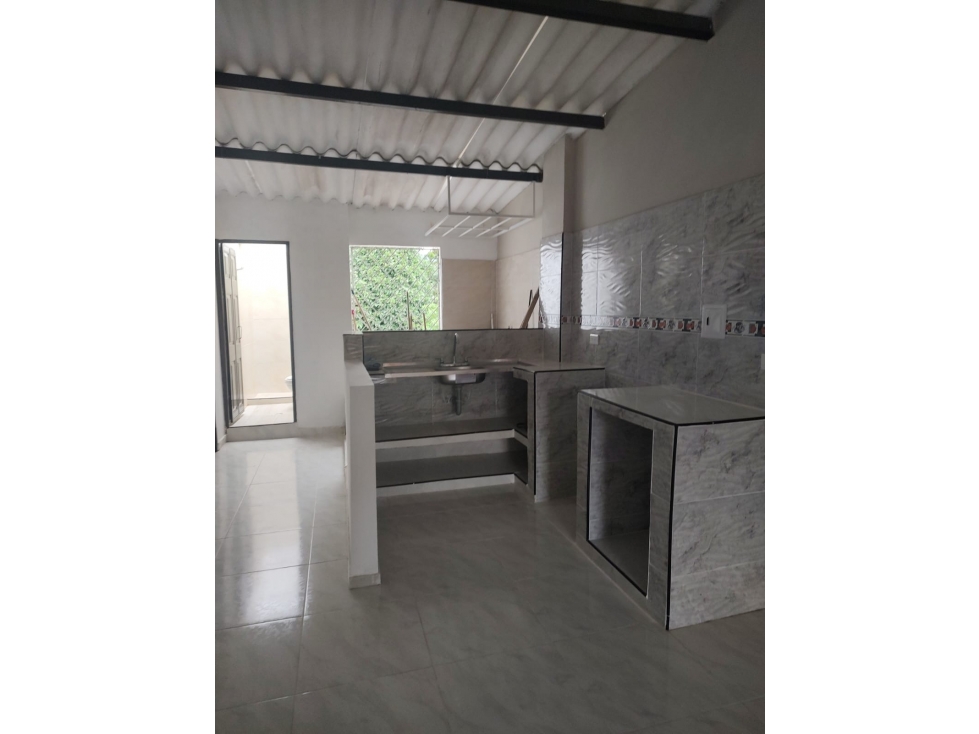 SE VENDE HERMOSA Y AMPLIA CASA EN EL REFUGIO PIEDECUESTA - 5