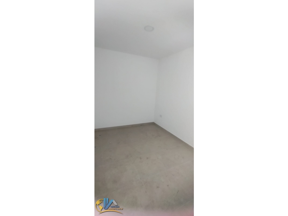 SE ARRIENDA ESTUPENDO APARTAMENTO EN EL POBLADO/GIRÓN — foto 4