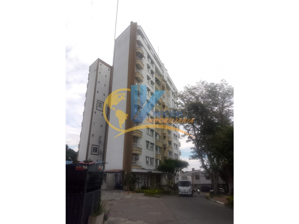 HERMOSO APARTAMENTO EN ARRIENDO EN ALTOS DEL PARQUE