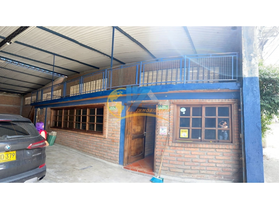 BODEGA EN ARRIENDO EN EL BARRIO LA ESMERALDA GIRON - 6