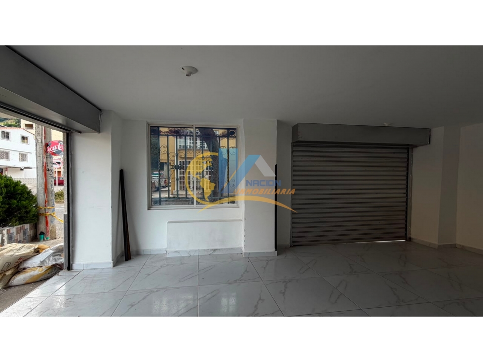 SE ARRIENDA LOCAL COMERCIAL EN MOLINOS DEL VIENTO - 6