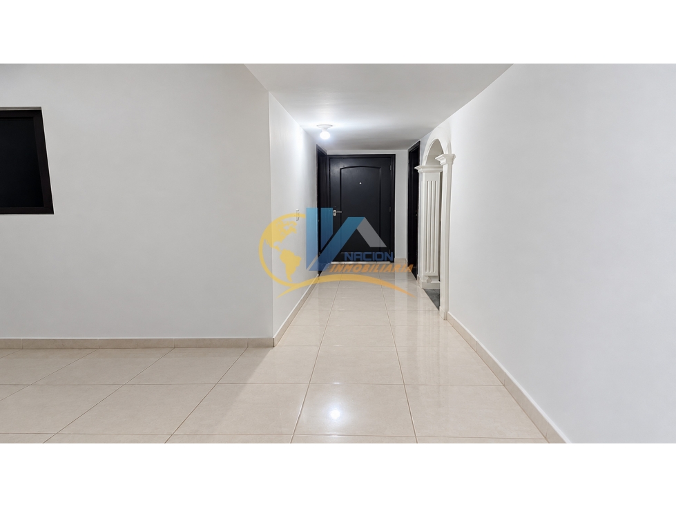 SE ARRIENDA AMPLIO APARTAMENTO EN CAMPO HERMOSO