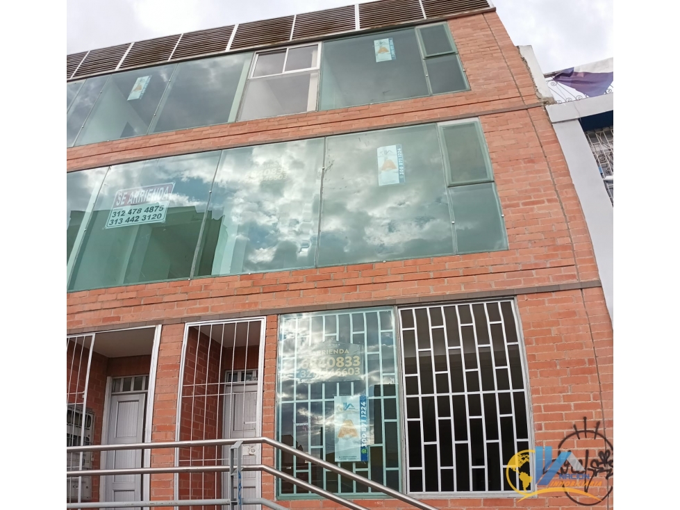 SE VENDE AMPLIA Y HERMOSA CASA EN SAN ALONSO