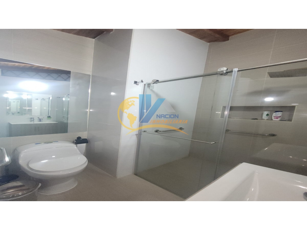 SE VENDE MAGNIFICO APTO EN EDIFICIO CONTINENTAL /MEJORAS PUBLICAS. — foto 3
